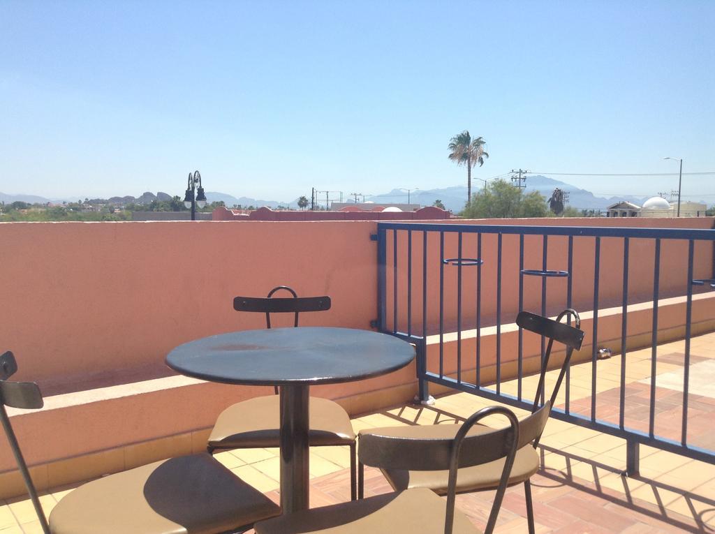 Los Jitos Hotel & Suites San Carlos Nuevo Guaymas Exteriör bild