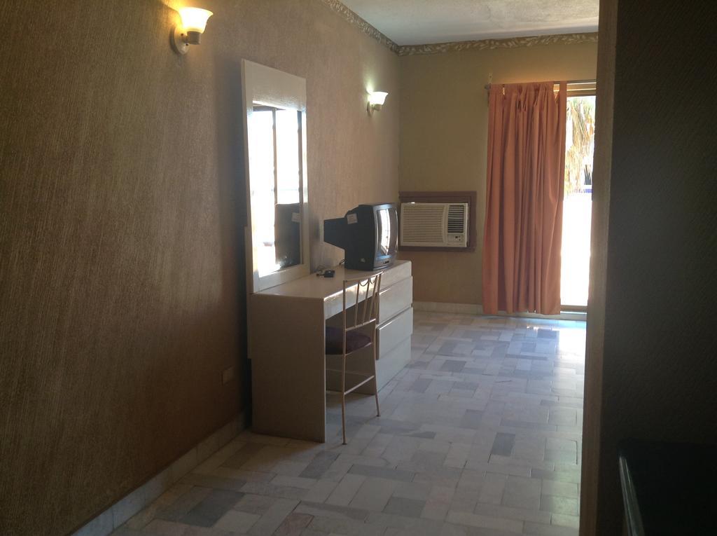 Los Jitos Hotel & Suites San Carlos Nuevo Guaymas Rum bild